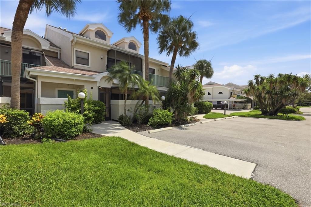 81 Emerald Woods DR M3