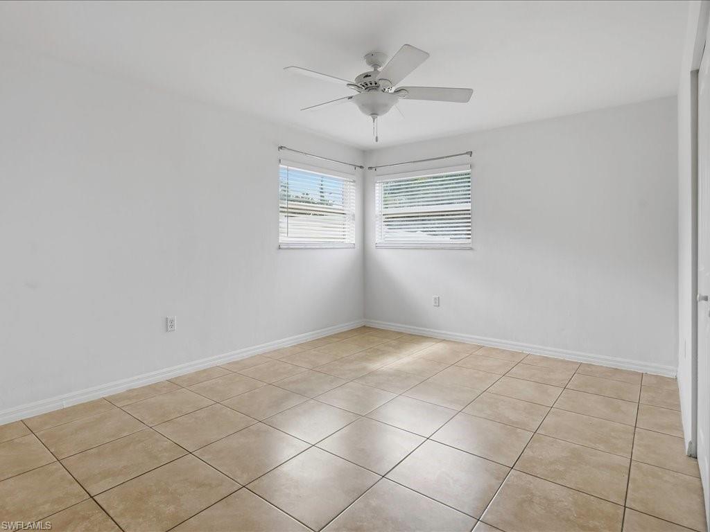 646 99th AVE N photo 17