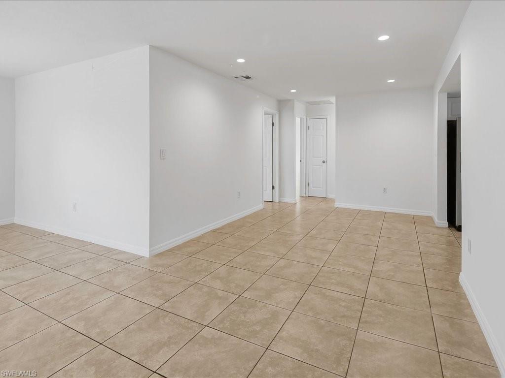 646 99th AVE N photo 8