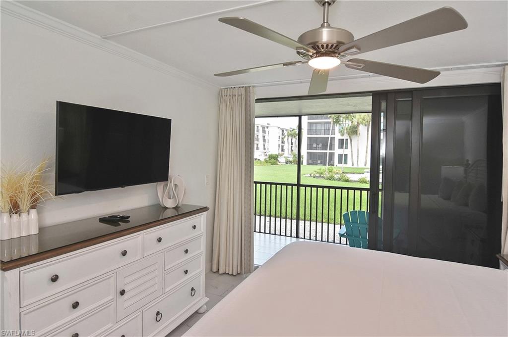 1501 Middle Gulf DR 105F photo 12