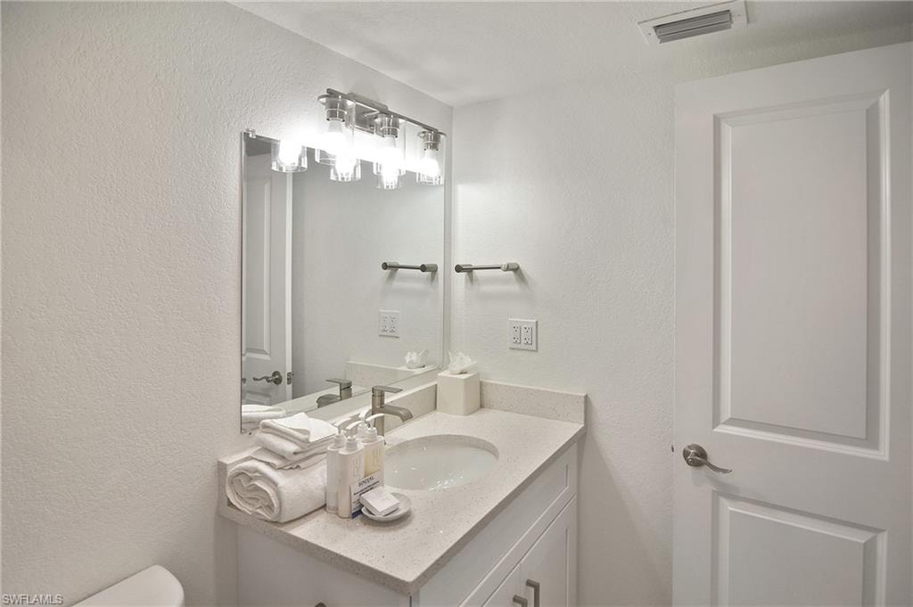 1501 Middle Gulf DR 105F photo 10