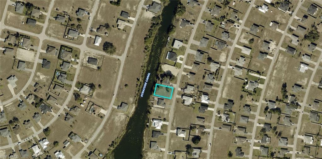 2702 NW 4th PL