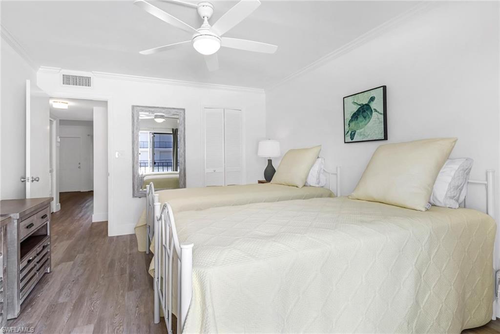 3000 Gulf Shore BLVD N 213 photo 30