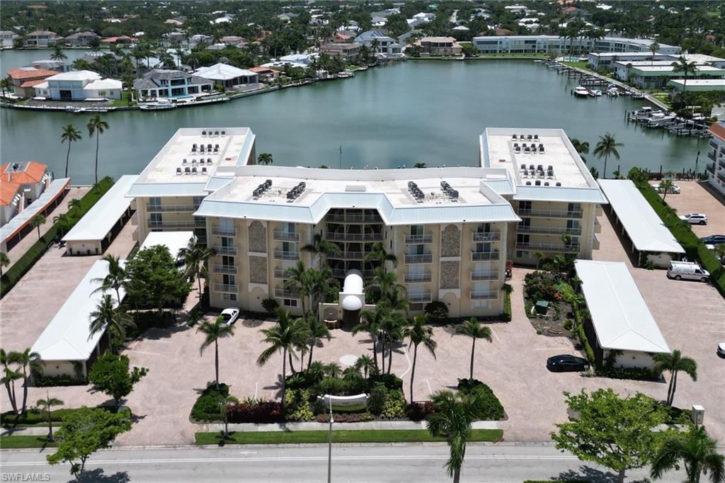 3000 Gulf Shore BLVD N 213 photo 34