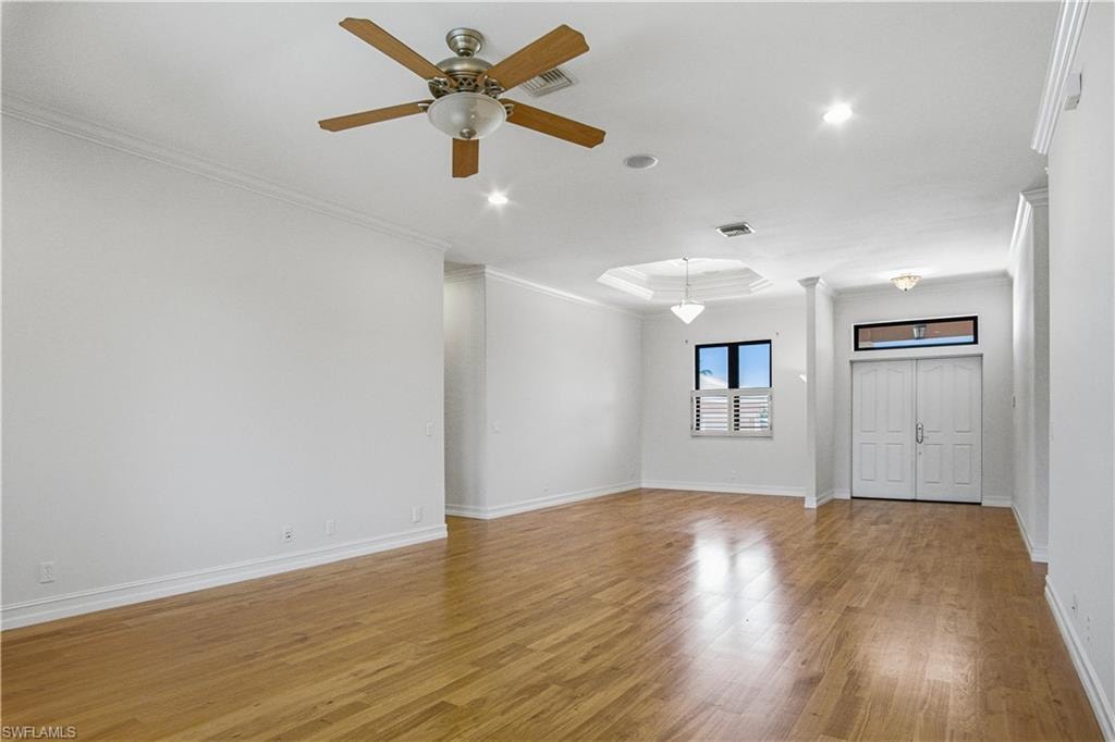4817 Esplanade ST photo 9