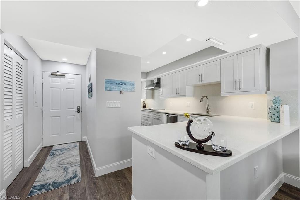 270 Collier BLVD 205 photo 11