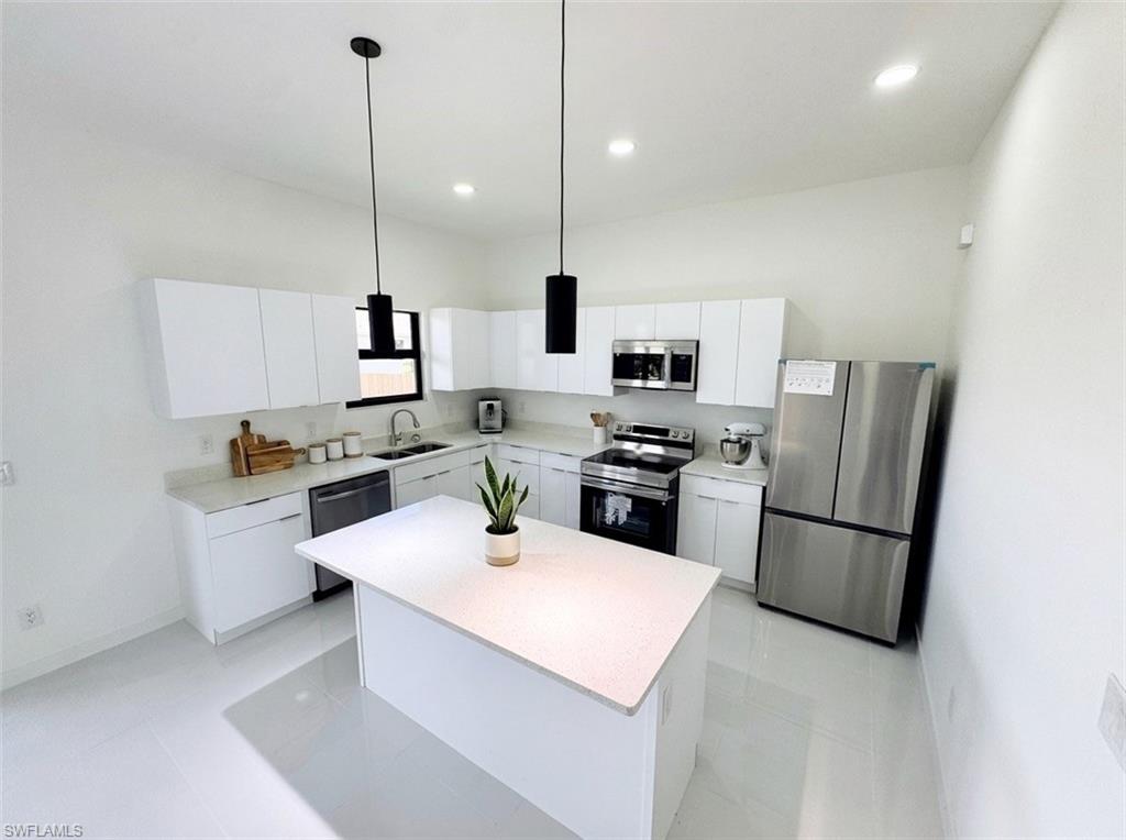 4206 NW 32nd LN photo 8