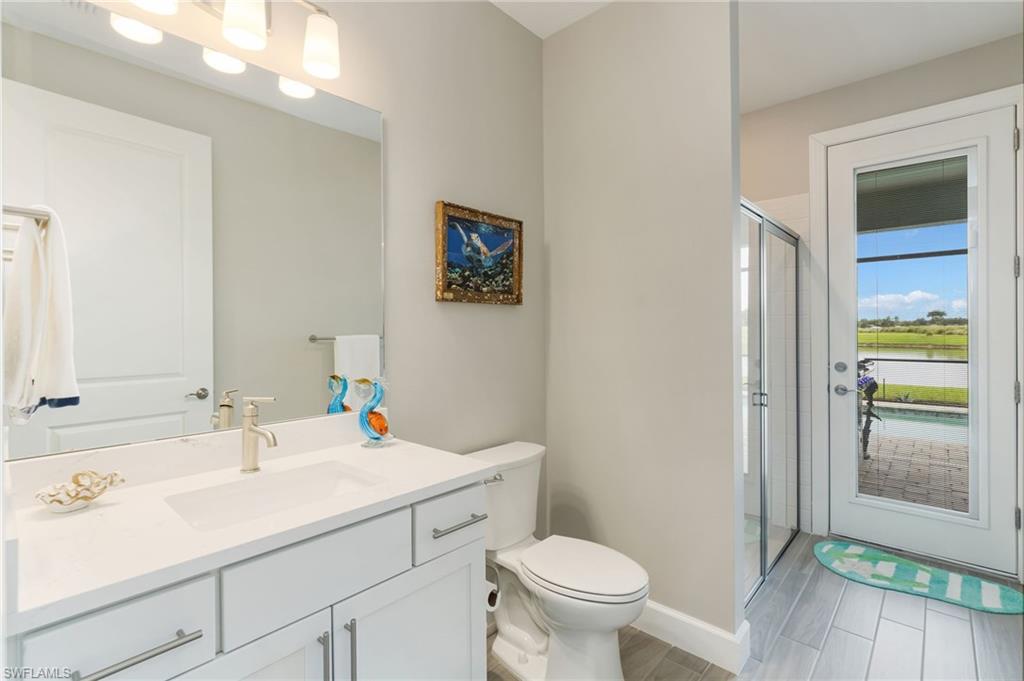 Pool & Guest Bathroom w/Shower