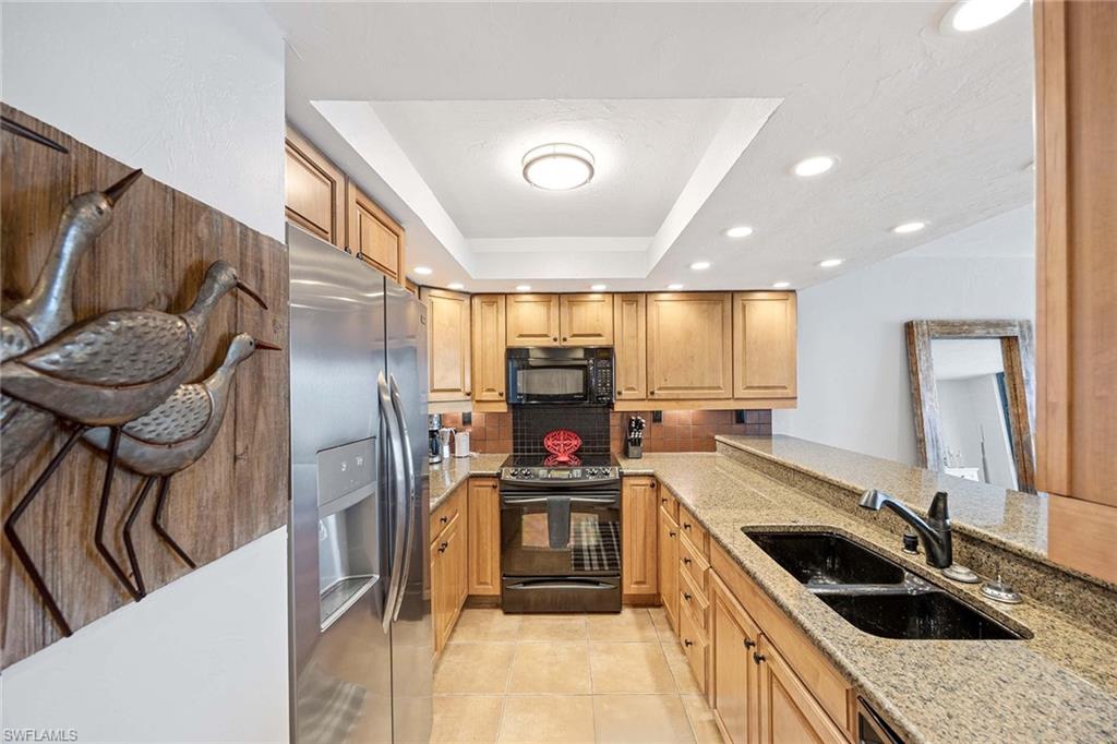 25810 Hickory BLVD 408 photo 12