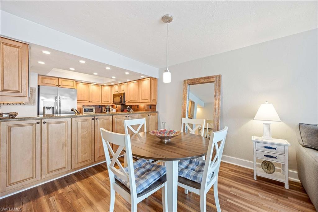 25810 Hickory BLVD 408 photo 10