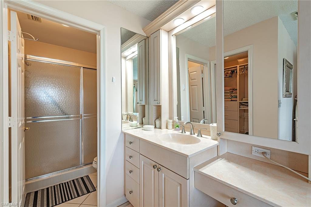 10684 Gulf Shore DR B-305 photo 7
