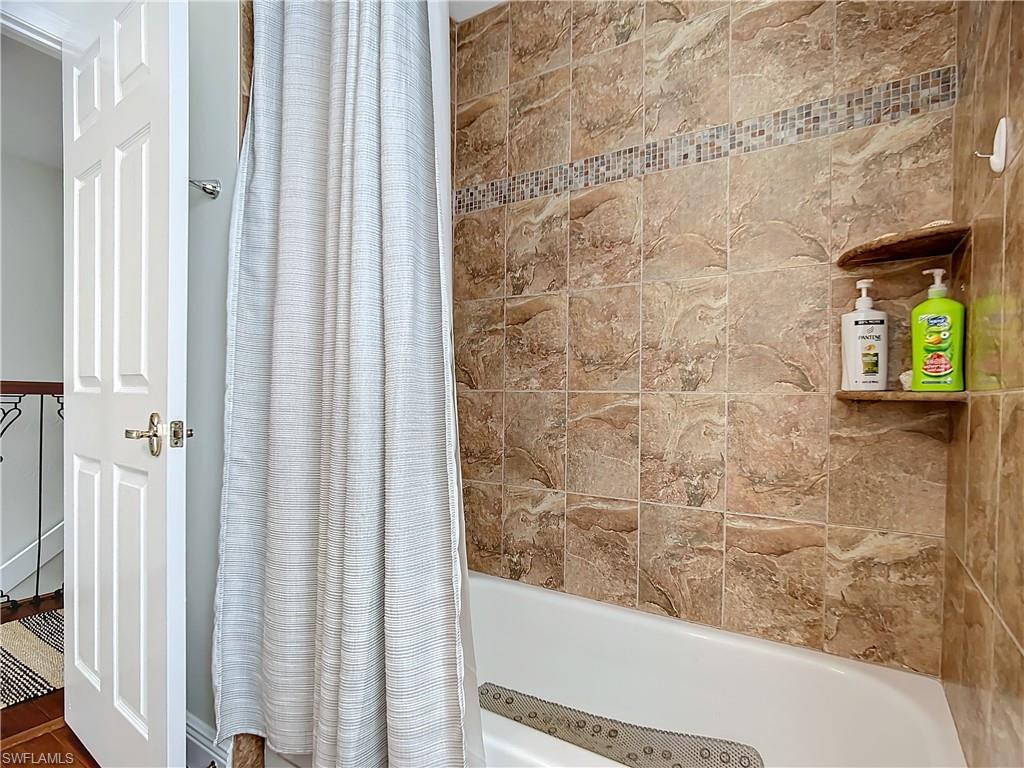 2860 CITRUS LAKE DR R-202 photo 30