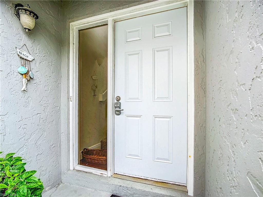 2860 CITRUS LAKE DR R-202
