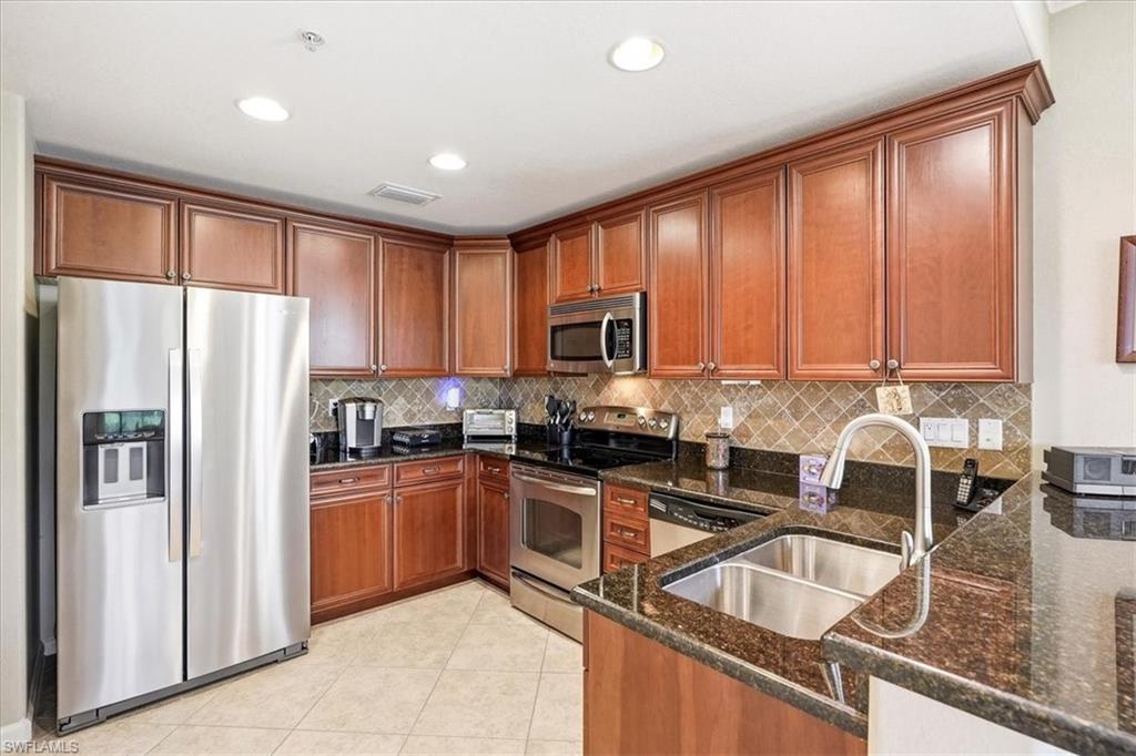 6622 Alden Woods CIR 101 photo 8