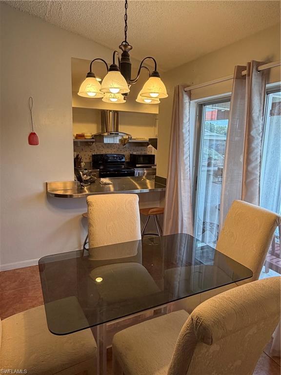 126 Oakside ST photo 7