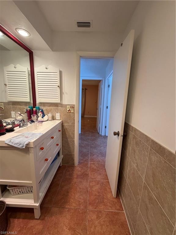 126 Oakside ST photo 18