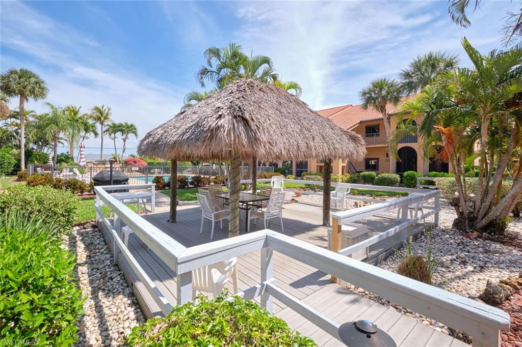 Tiki Huts