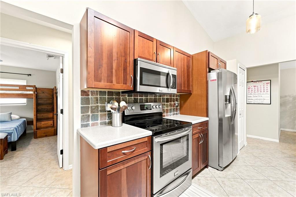 18918 Cypress View DR photo 8
