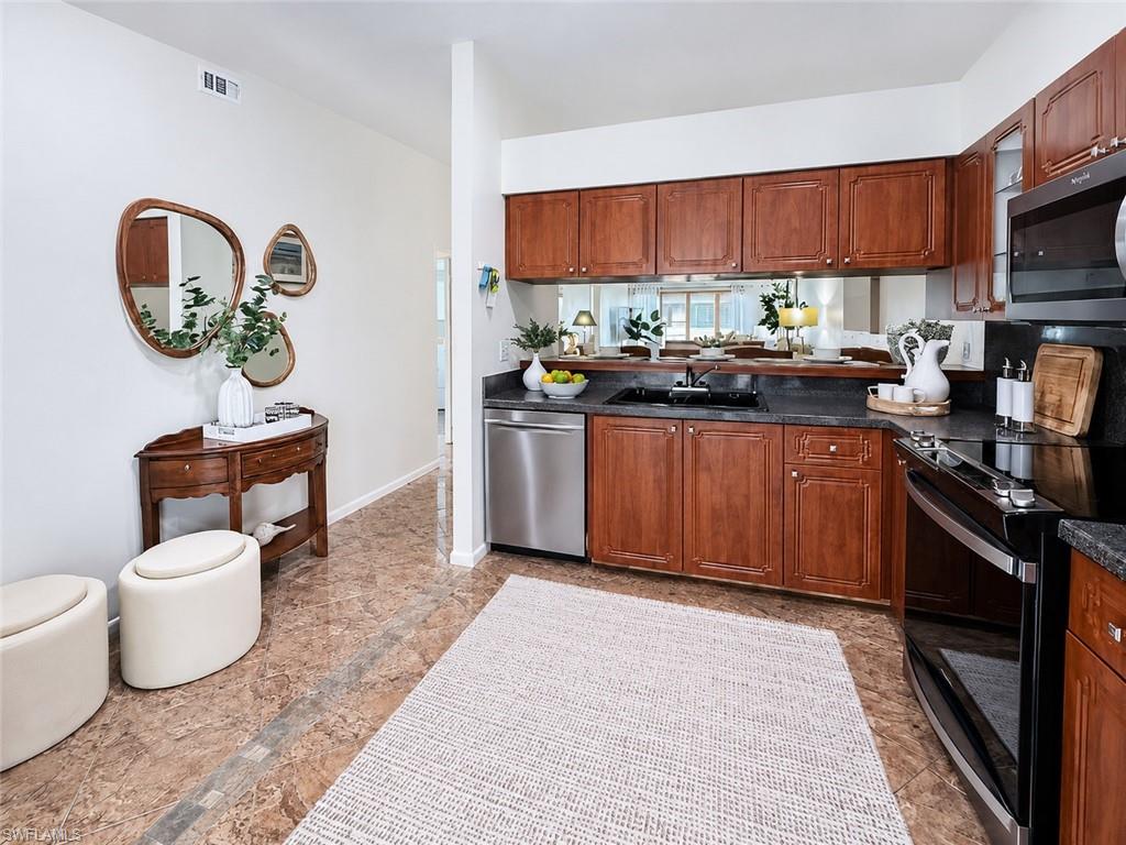 3420 Frosty WAY 4902 photo 8