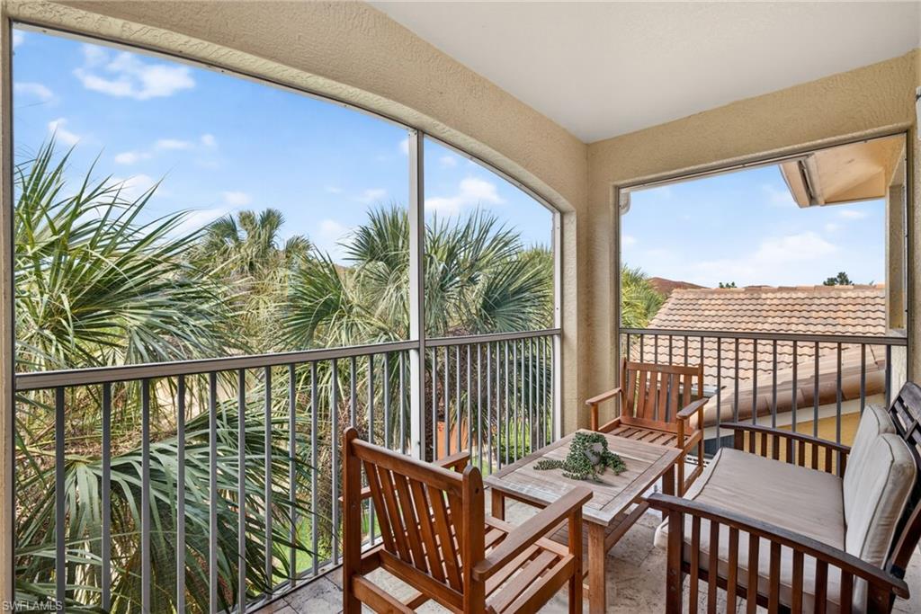 6481 Aragon WAY 304 photo 16
