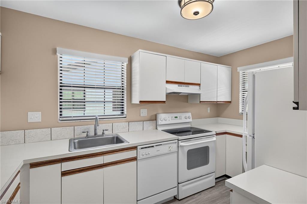 5365 Treetops DR S206 photo 7