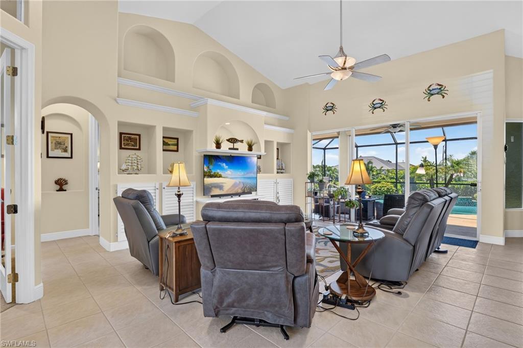 great room area with lots of natural light