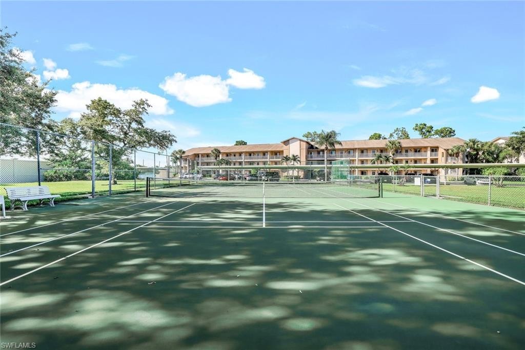Country Glen Tennis Courts