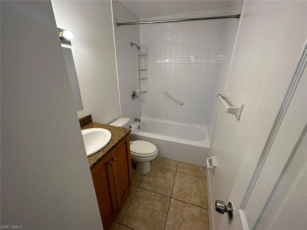 1830 Maravilla AVE 413 photo 10