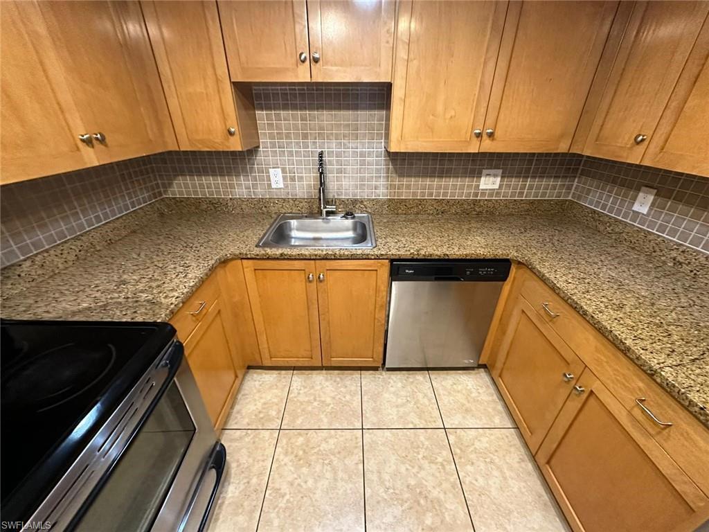 1830 Maravilla AVE 413 photo 8