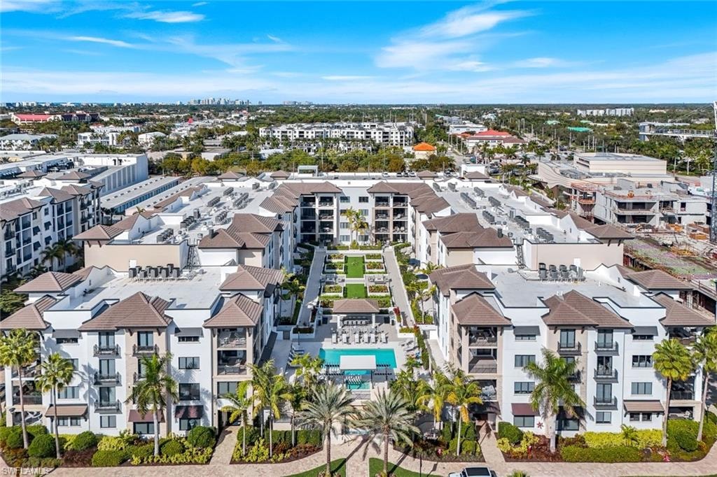 1135 3rd AVE S 303
