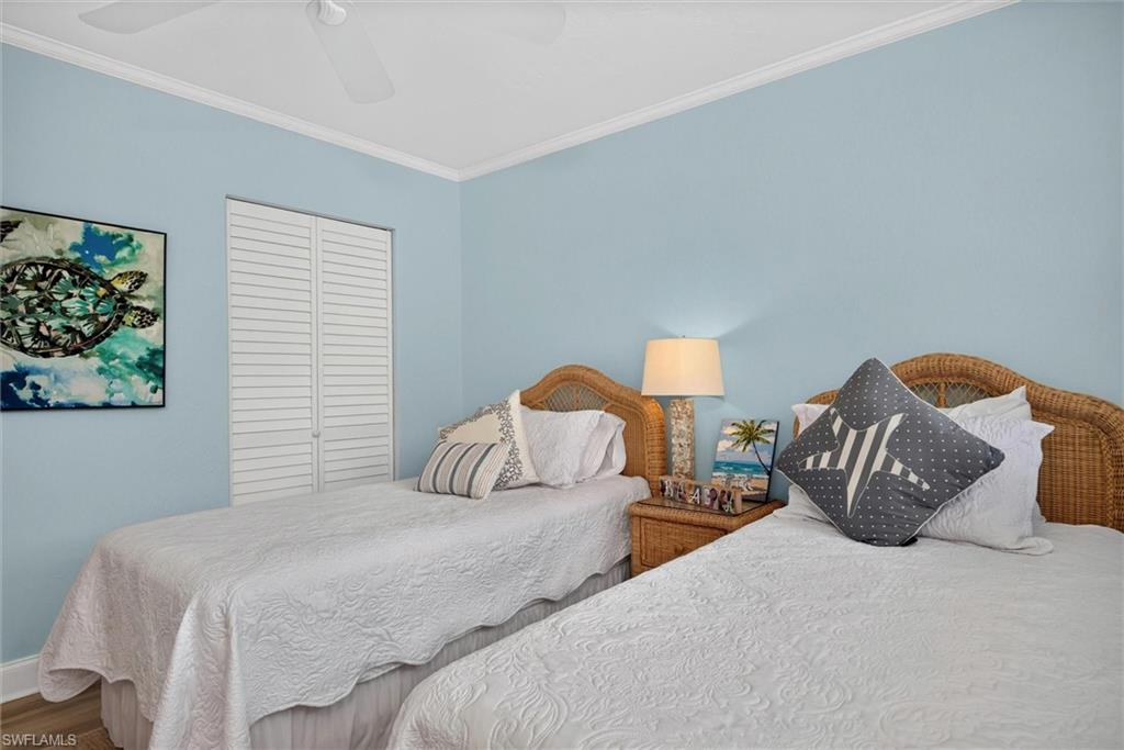 16424 Timberlakes DR 102 photo 23