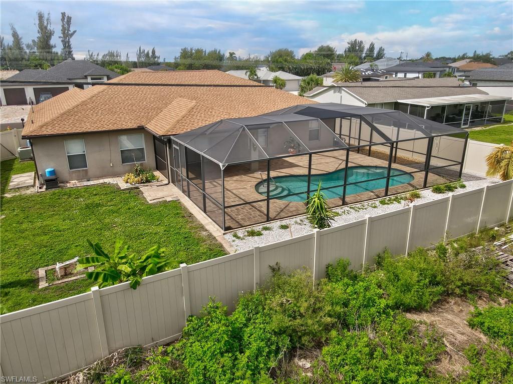 317 NE 9th TER
