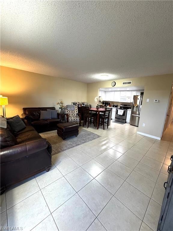4906 Victoria DR 108