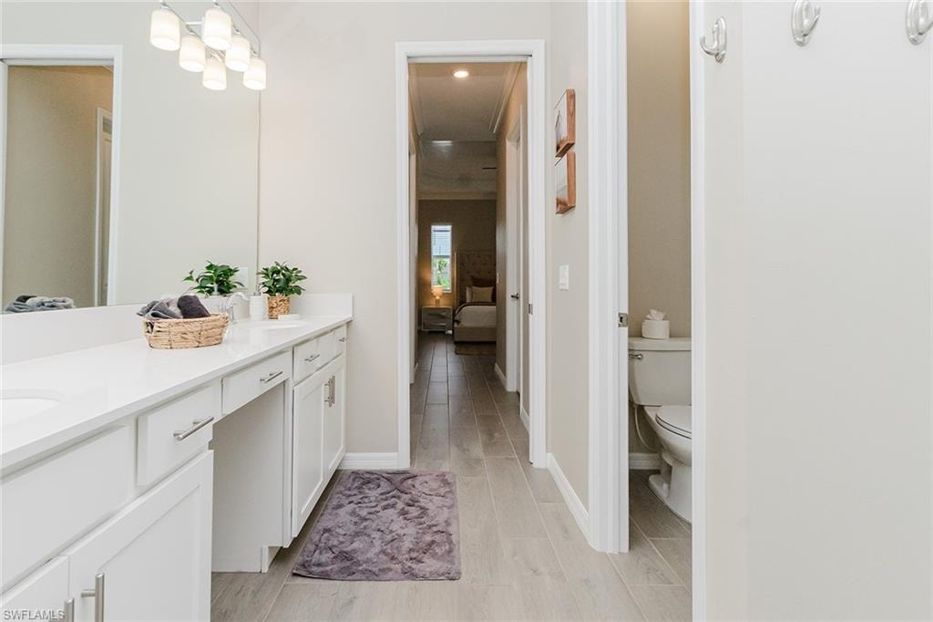 5856 Sunningdale ST photo 18