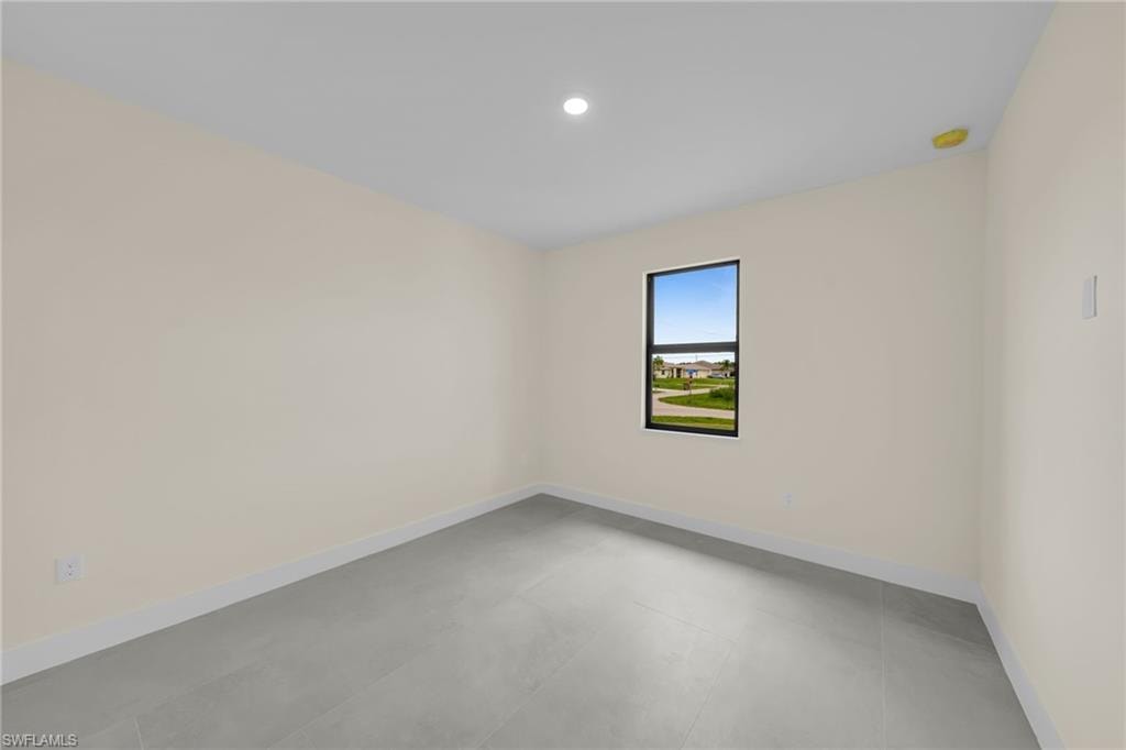 810 Carlfield AVE photo 30