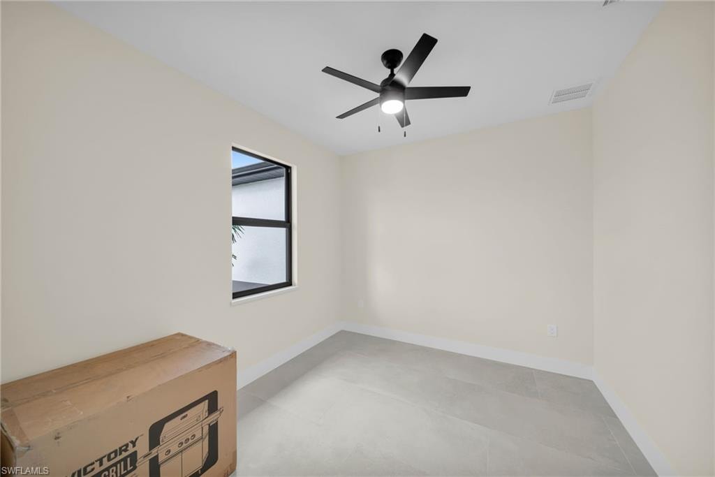 810 Carlfield AVE photo 33