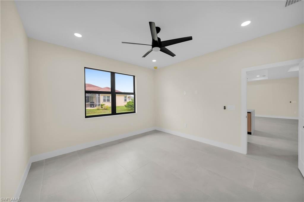 810 Carlfield AVE photo 21