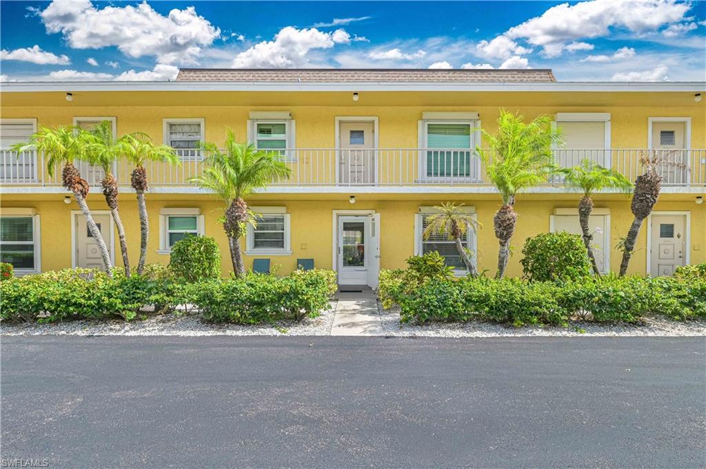 351 Charlemagne BLVD 105A