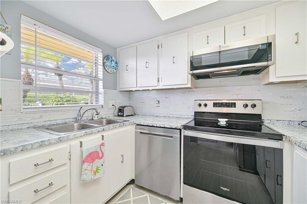 351 Charlemagne BLVD 105A photo 14