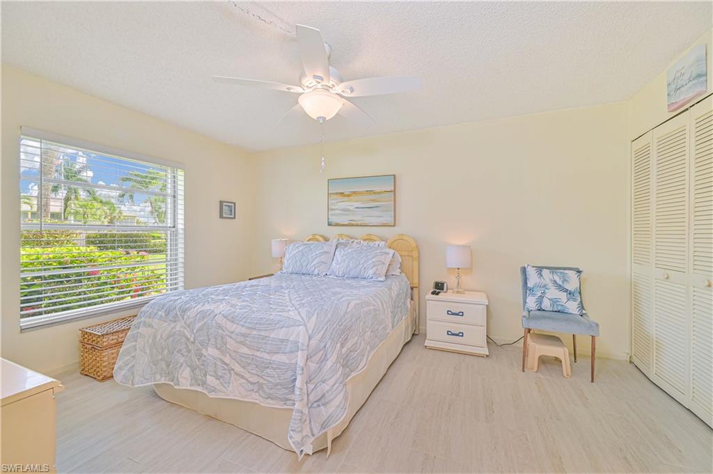 351 Charlemagne BLVD 105A photo 18