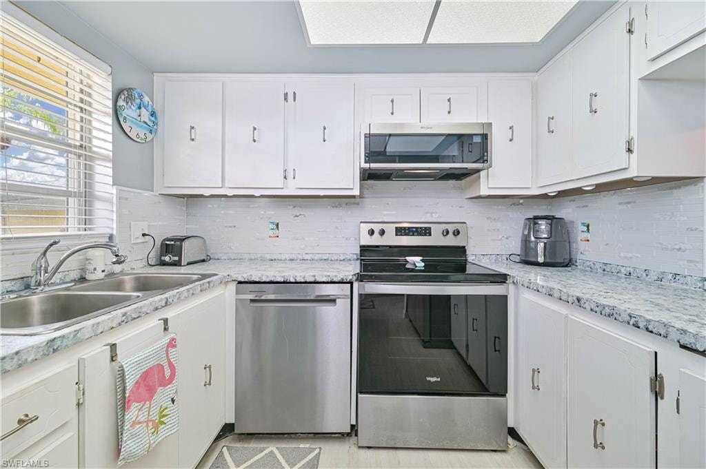 351 Charlemagne BLVD 105A photo 15