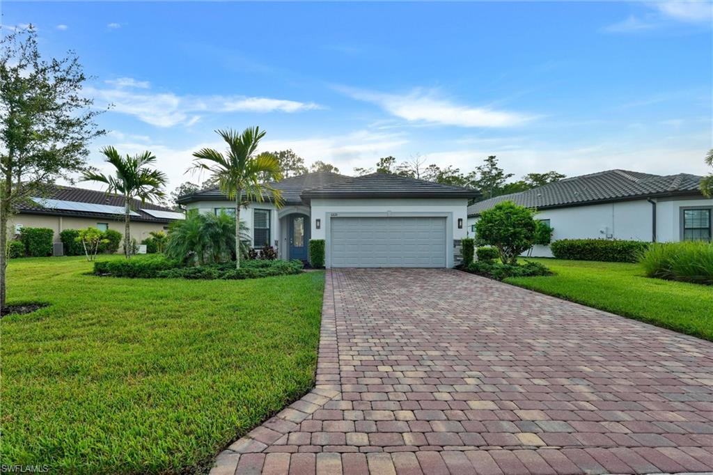 6820 Winding Cypress DR