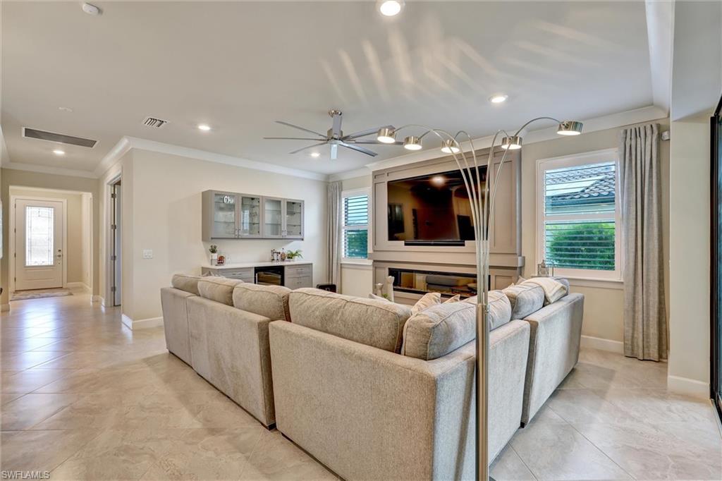 6820 Winding Cypress DR photo 13