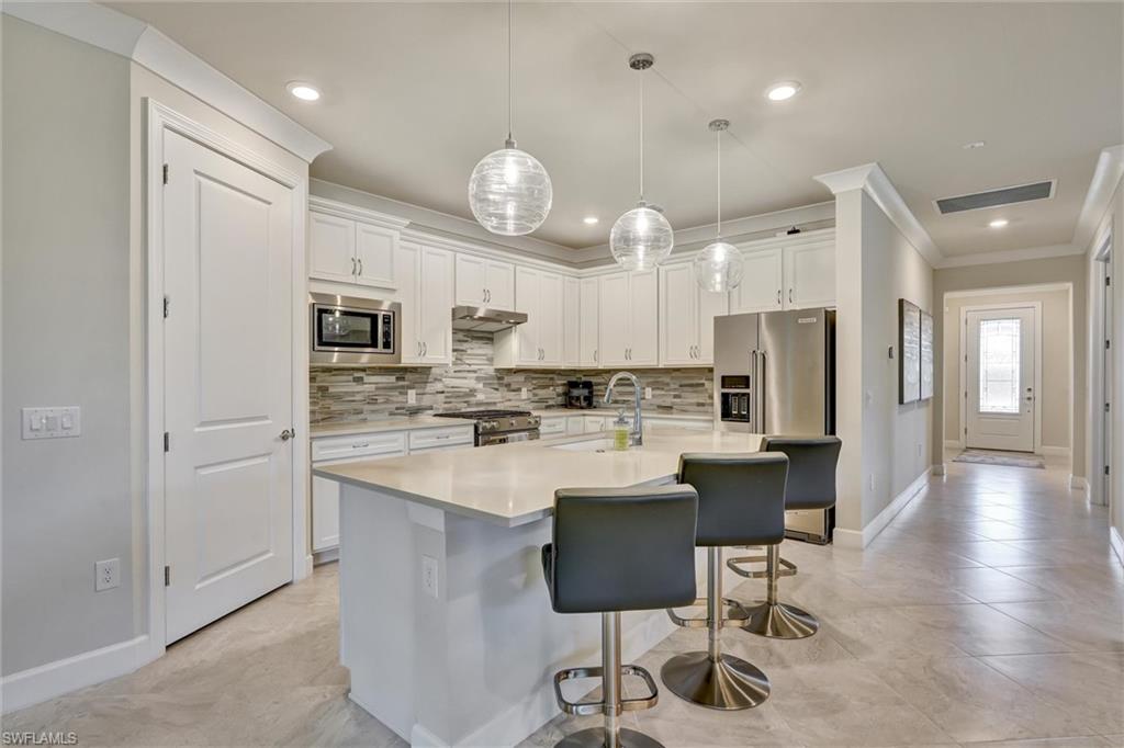 6820 Winding Cypress DR photo 16