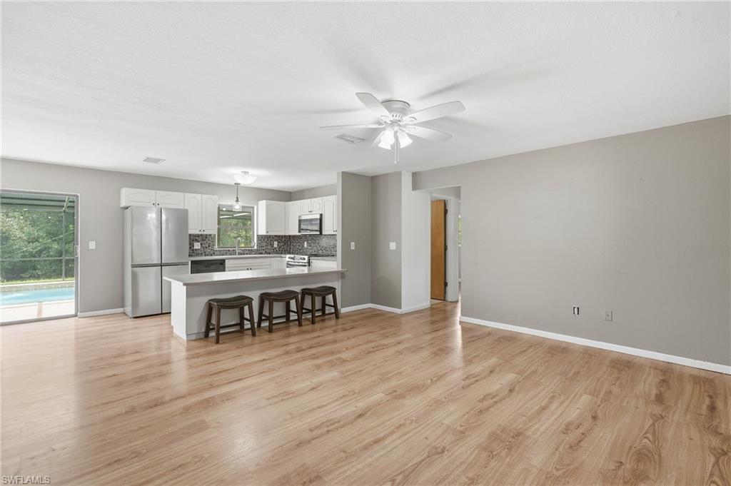 28265 Morningside DR photo 8