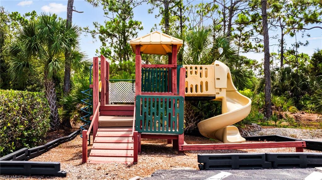 5589 Whispering Willow WAY photo 42
