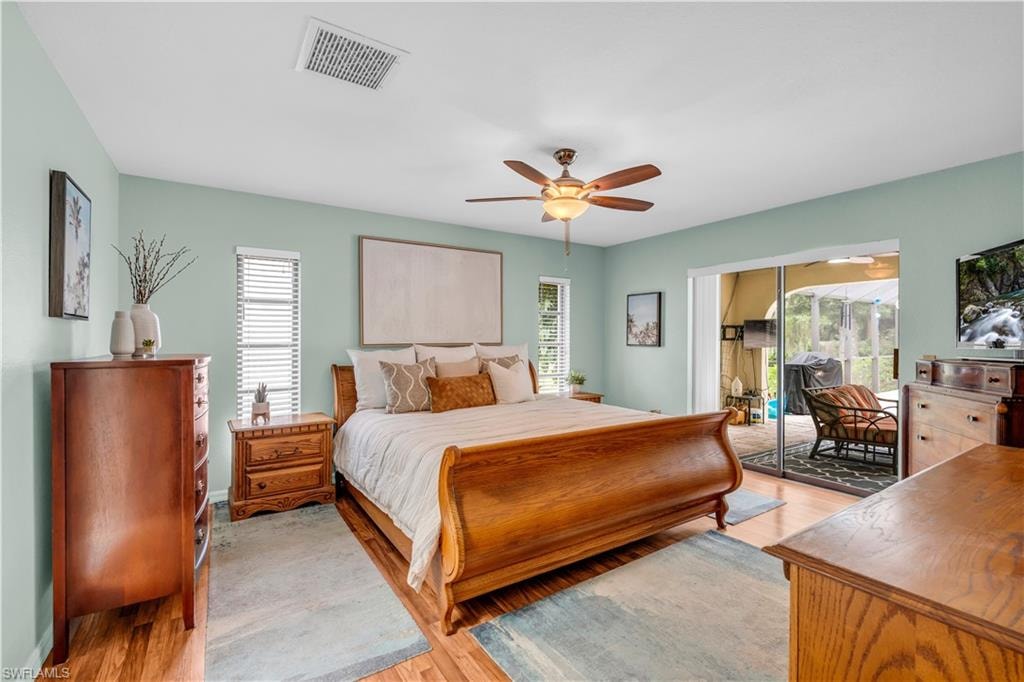 19217 Abhenry CIR photo 16