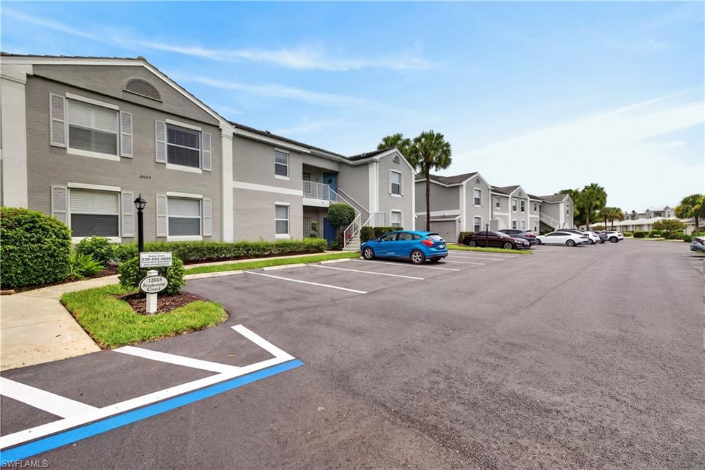 12065 Summergate CIR 203