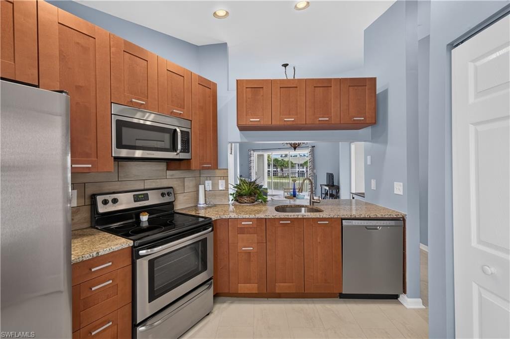 12065 Summergate CIR 203 photo 12