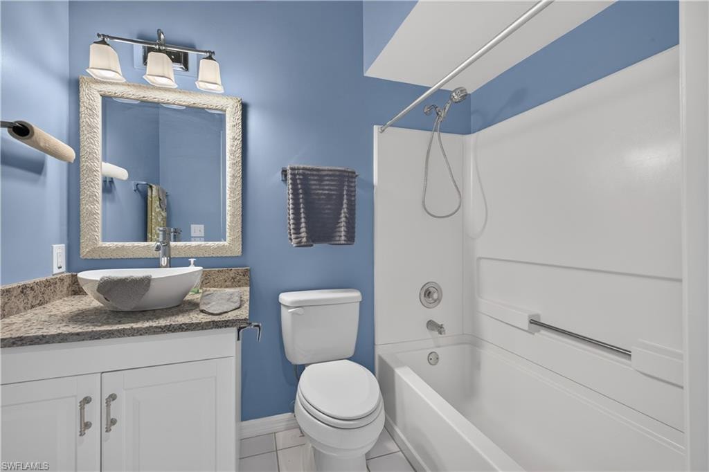 12065 Summergate CIR 203 photo 22